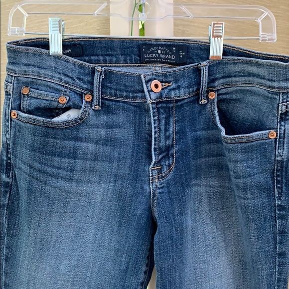 Lucky Brand Women’s Size 4 Sweet n Low Denim Pants Medium Wash - Picture 2 of 13